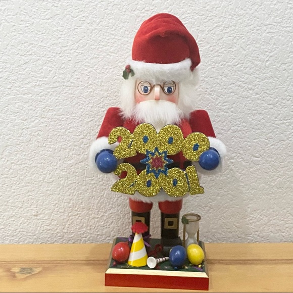 Vintage 2000-2001 Nutcracker Village Limited Ed. Celebration Santa Nutcracker - Picture 1 of 13